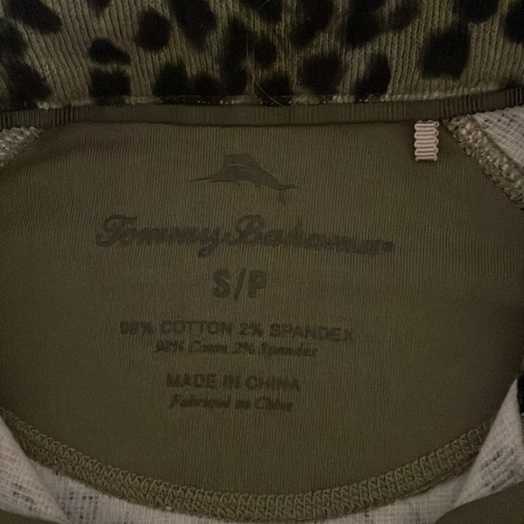Tommy Bahama Olive green & Black leopard print zip up sweater jacket woman’s SP - Picture 9 of 11